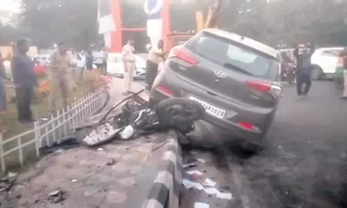 Odisha: सड़क दुर्घटना में सेवानिवृत्त इंस्पेक्टर और सूबेदार की मौत Odisha: सड़क दुर्घटना में सेवानिवृत्त इंस्पेक्टर और सूबेदार की मौत