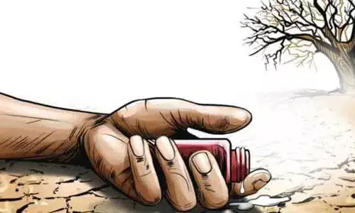किसानों ने की आत्महत्या Telangana में कृषि संकट फिर से उभरने की आशंका