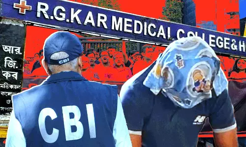 सियालदह Court के बाहर जूनियर डॉक्टरों ने कहा- सवाल और खामियां अब भी बनी हुई सियालदह Court के बाहर जूनियर डॉक्टरों ने कहा- सवाल और खामियां अब भी बनी हुई