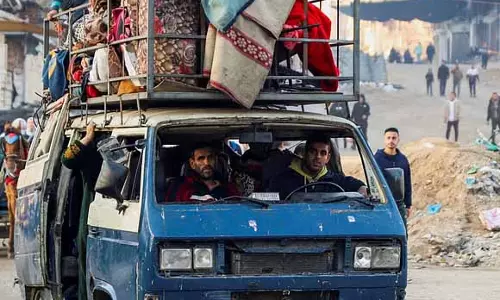 Hamas द्वारा रिहा किए जा रहे इजरायली बंधक कौन हैं? Hamas द्वारा रिहा किए जा रहे इजरायली बंधक कौन हैं?