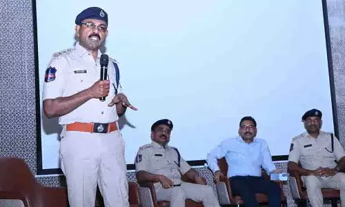 Cybercrime Police पुलिस ने कहा कि पुलिस कभी भी डिजिटल गिरफ्तारी नहीं करेगी Cybercrime Police पुलिस ने कहा कि पुलिस कभी भी डिजिटल गिरफ्तारी नहीं करेगी