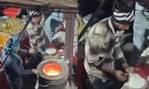 बागेश्वर में उत्तरायण मेले में रोटी पर थूकने पर 2 मुस्लिम गिरफ्तार, देखें VIDEO... बागेश्वर में उत्तरायण मेले में रोटी पर थूकने पर 2 मुस्लिम गिरफ्तार, देखें VIDEO...