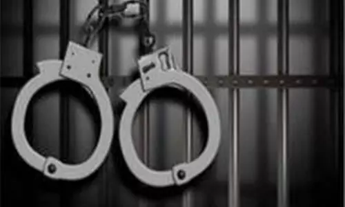 Telangana: अंतरराज्यीय गांजा ट्रांसपोर्टर पकड़ा गया, 62 किलोग्राम मादक पदार्थ जब्त