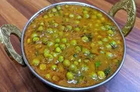 Shahi matar ki sabji:  डिनर में शाही मटर की सब्जी जीत लेगी सबका दिल