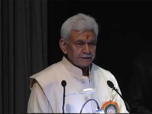 LG Manoj Sinha ने भारतीय जैन संगठन के कार्यक्रम में अंगदान को बढ़ावा दिया LG Manoj Sinha ने भारतीय जैन संगठन के कार्यक्रम में अंगदान को बढ़ावा दिया