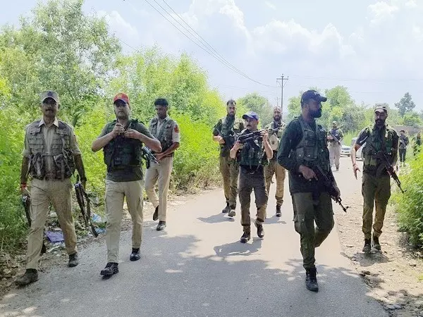 J-K: राष्ट्रीय राइफल्स ने ग्राम रक्षा समिति के लिए स्वचालित हथियार प्रशिक्षण आयोजित किया J-K: राष्ट्रीय राइफल्स ने ग्राम रक्षा समिति के लिए स्वचालित हथियार प्रशिक्षण आयोजित किया