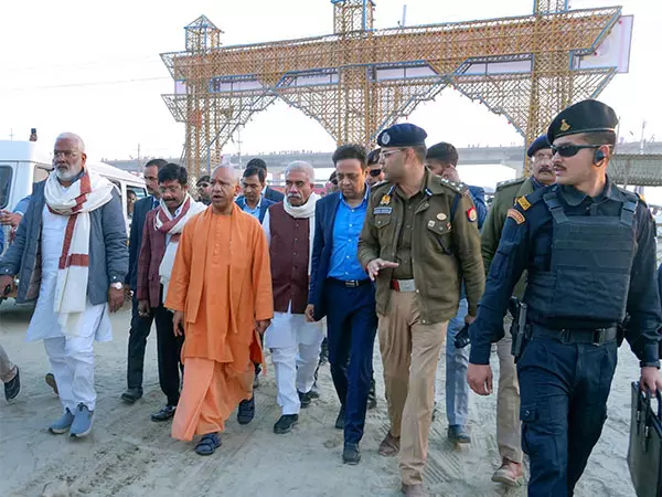 UP सरकार ने महाकुंभ के लिए अग्नि संबंधी परामर्श जारी किया, पूर्व चेतावनी के महत्व पर जोर दिया UP सरकार ने महाकुंभ के लिए अग्नि संबंधी परामर्श जारी किया, पूर्व चेतावनी के महत्व पर जोर दिया