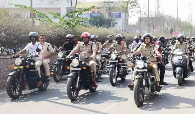 National Road सुरक्षा सप्ताह, हेलमेट अनिवार्य, सिरसिला के पुलिस अधीक्षक ने कहा