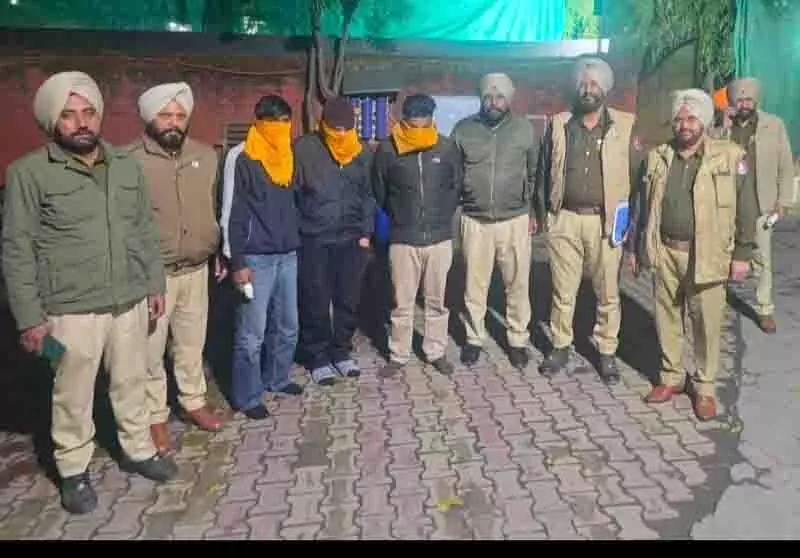 Amritsar: तीन झपटमार गिरफ्तार, तीन लैपटॉप और मोटरसाइकिल बरामद