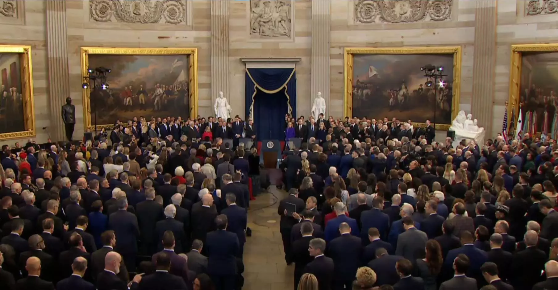 Donald Trump Oath Ceremony 2025: डोनाल्ड ट्रम्प ने राष्ट्रपति पद की शपथ ली