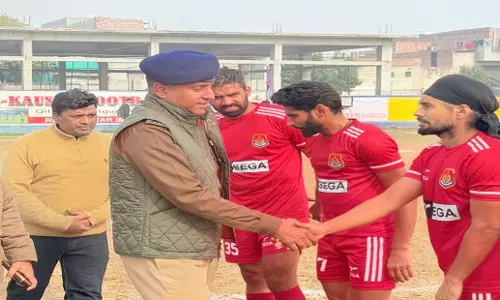 Punjab: पुलिस ने नशीली दवाओं के दुरुपयोग से सक्रिय रूप से लड़ने के लिए खेल आयोजनों का आयोजन किया Punjab: पुलिस ने नशीली दवाओं के दुरुपयोग से सक्रिय रूप से लड़ने के लिए खेल आयोजनों का आयोजन किया
