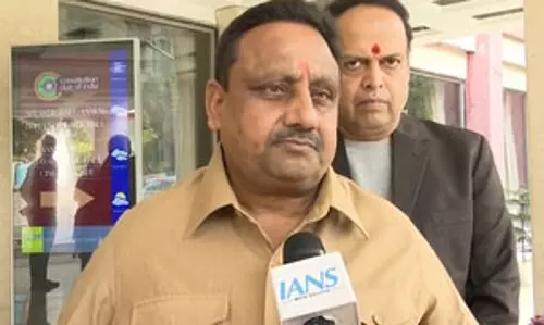 लोकतंत्र के विस्तार में अहम भूमिका निभा रहा चुनाव आयोग : प्रवीण खंडेलवाल लोकतंत्र के विस्तार में अहम भूमिका निभा रहा चुनाव आयोग : प्रवीण खंडेलवाल