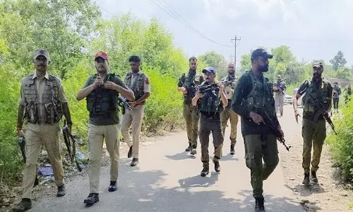 J-K: राष्ट्रीय राइफल्स ने ग्राम रक्षा समिति के लिए स्वचालित हथियार प्रशिक्षण आयोजित किया