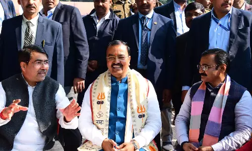 Varanasi: डिप्टी सीएम आज वाराणसी दौरे पर आएंगे Varanasi: डिप्टी सीएम आज वाराणसी दौरे पर आएंगे