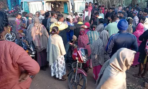 Odisha: खोरधा में हाथी के हमले में किशोरी की मौत, मां की हालत गंभीर