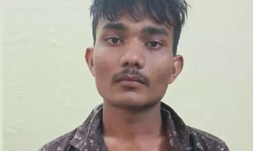प्यार प्रस्ताव को छात्रा ने ठुकराई, हत्या की कोशिश प्यार प्रस्ताव को छात्रा ने ठुकराई, हत्या की कोशिश