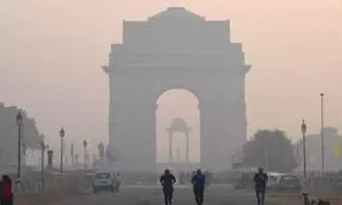 Delhi में शीतलहर के बीच वायु गुणवत्ता बिगड़ा , इस दिन बारिश