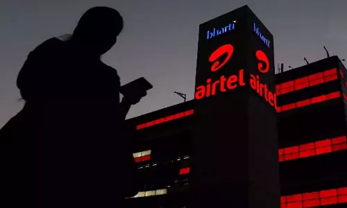Airtel का 365 दिन वाला धांसू प्लान अनलिमिटेड कॉलिंग के साथ 2.5 GB डाटा Airtel का 365 दिन वाला धांसू प्लान अनलिमिटेड कॉलिंग के साथ 2.5 GB डाटा