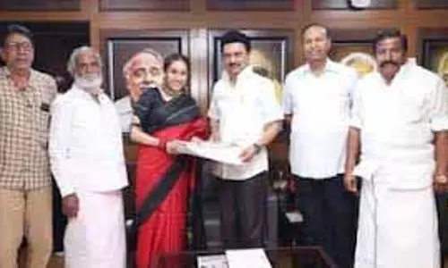 अभिनेता सत्यराज की बेटी दिव्या डीएमके में शामिल हुईं
