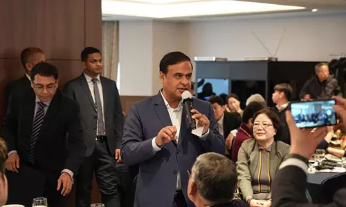 व्यवसाय जगत के नेता एडवांटेज असम 2.0 का हिस्सा बनने के लिए उत्साहित हैं: CM Sarma व्यवसाय जगत के नेता एडवांटेज असम 2.0 का हिस्सा बनने के लिए उत्साहित हैं: CM Sarma