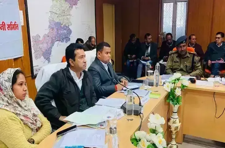 Churu: मनरेगा में भ्रष्टाचार और अनियमितताओं के आरोपों को लेकर बीआईडी पर कटाक्ष Churu: मनरेगा में भ्रष्टाचार और अनियमितताओं के आरोपों को लेकर बीआईडी पर कटाक्ष