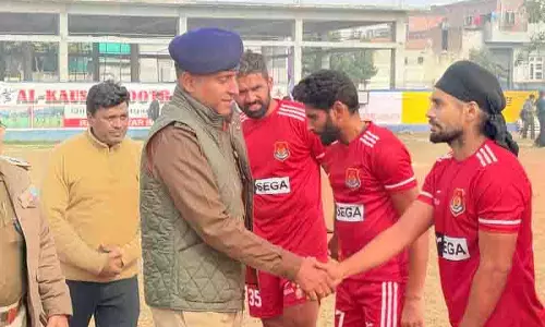 Punjab: नशीली दवाओं के दुरुपयोग से सक्रिय रूप से लड़ने के लिए खेल आयोजनों का आयोजन किया Punjab: नशीली दवाओं के दुरुपयोग से सक्रिय रूप से लड़ने के लिए खेल आयोजनों का आयोजन किया