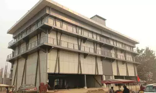 Fababad की पहली बहु-स्तरीय स्वचालित पार्किंग सुविधा बंद Fababad की पहली बहु-स्तरीय स्वचालित पार्किंग सुविधा बंद