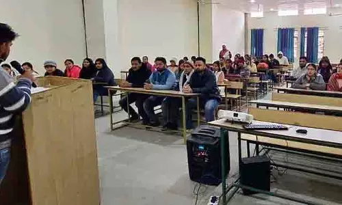 JCD मेमोरियल कॉलेज में नशीली दवाओं के दुरुपयोग के खतरों पर जागरूकता कार्यक्रम