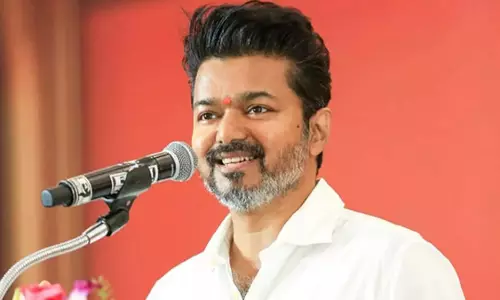 Tamil Nadu: विजय ने हवाईअड्डा परियोजना के खिलाफ परंडुर के किसानों का समर्थन किया Tamil Nadu: विजय ने हवाईअड्डा परियोजना के खिलाफ परंडुर के किसानों का समर्थन किया