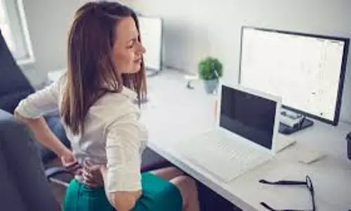 Lifestyle: घंटों बैठे रहते हो कुर्सी पर, तो आज से ही फॉलो करें यह टिप्स