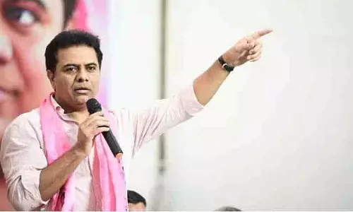 KTR ने असंगठित क्षेत्र के श्रमिकों के अधिकारों के लिए लड़ने की शपथ ली