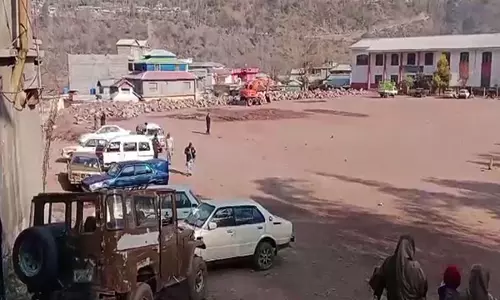 भू-माफिया ने PoJK के चिनारी में डिग्री कॉलेज के भविष्य को खतरे में डाला भू-माफिया ने PoJK के चिनारी में डिग्री कॉलेज के भविष्य को खतरे में डाला