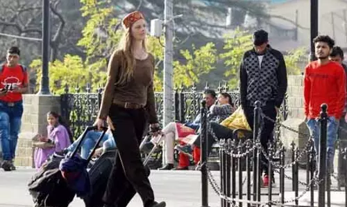 Himachal: कोरोना के बाद पिछले साल कांगड़ा में बड़ी संख्या में आये विदेशी पर्यटक Himachal: कोरोना के बाद पिछले साल कांगड़ा में बड़ी संख्या में आये विदेशी पर्यटक