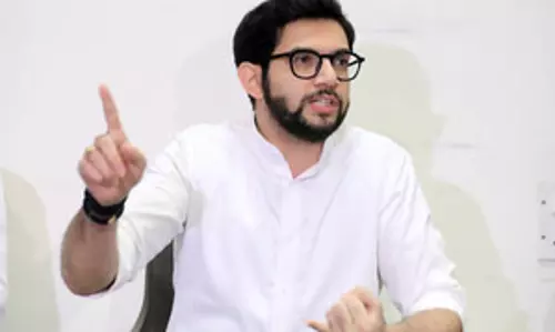 आदित्य ठाकरे ने नासिक और रायगढ़ के लिए संरक्षक मंत्री की नियुक्ति में देरी की आलोचना की