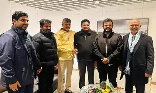 Davos Conference से पहले ज्यूरिख हवाई अड्डे पर रेवंथ रेड्डी और नायडू की मुलाकात