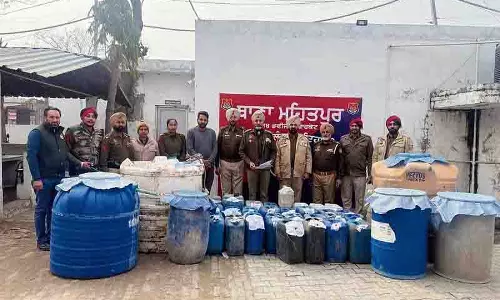 Mehatpur में 4,030 लीटर केमिकल युक्त शराब जब्त