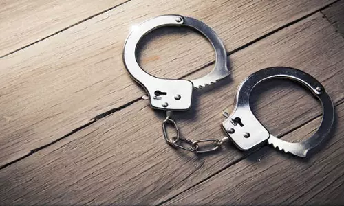 Faridabad में नाबालिग से बलात्कार के आरोप में सब्जी विक्रेता समेत दो गिरफ्तार