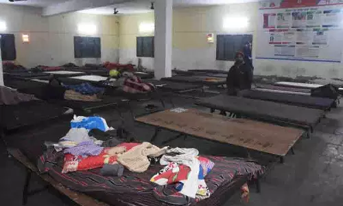 कुछ ही लोग Moti Nagar रैन बसेरा का विकल्प चुनते