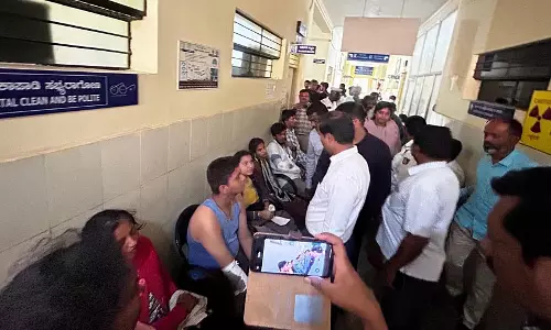मांड्या में KSRTC बस पलटने से 33 लोग घायल