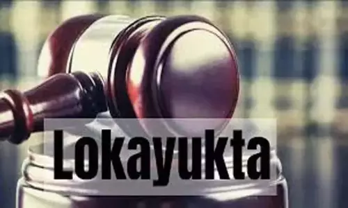 Kerala: लोकायुक्त ने त्रिशूर में बैठकर कैंप लगाया