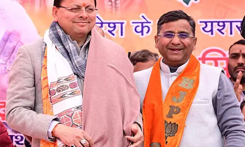 उत्तराखंड नगर निकाय चुनाव में भाजपा उम्मीदवारों के समर्थन में रोड शो में शामिल हुए CM पुष्कर सिंह धामी