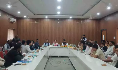 Chandigarh: क्रिकेट टूर्नामेंट की समीक्षा बैठक आयोजित Chandigarh: क्रिकेट टूर्नामेंट की समीक्षा बैठक आयोजित