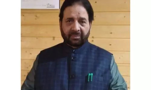 Jammu: हकीम यासीन अनियमित बिजली दरों में वृद्धि से चिंतित