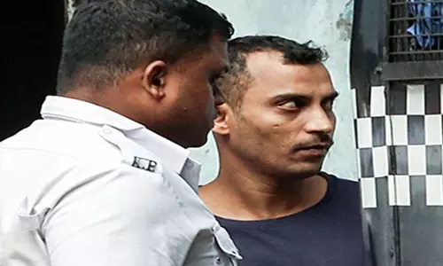 RG Kar case: नेताओं, डॉक्टरों ने दोषी को आजीवन कारावास के फैसले की आलोचना की RG Kar case: नेताओं, डॉक्टरों ने दोषी को आजीवन कारावास के फैसले की आलोचना की