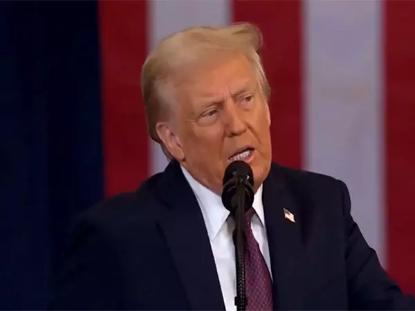 Trump ने 6 जनवरी को कैपिटल दंगा मामले में दोषी ठहराए गए व्यक्तियों को क्षमादान और सजा में छूट दी Trump ने 6 जनवरी को कैपिटल दंगा मामले में दोषी ठहराए गए व्यक्तियों को क्षमादान और सजा में छूट दी
