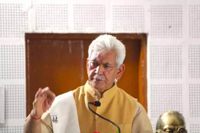 एलजी ने आयुष्मान भारत अंग दान रजिस्ट्री में अपना नाम दर्ज कराया एलजी ने आयुष्मान भारत अंग दान रजिस्ट्री में अपना नाम दर्ज कराया