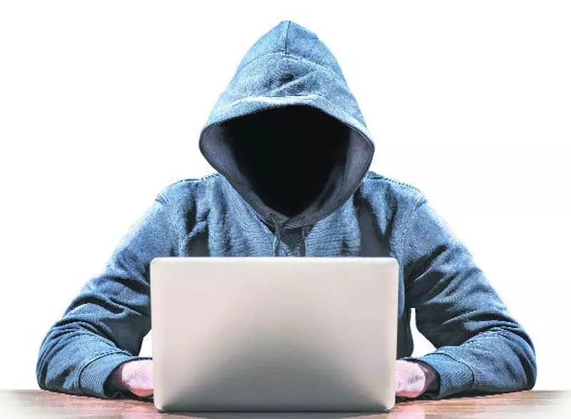 Haryana : 60 लाख रुपये की साइबर धोखाधड़ी के मामले में गुजरात के दो लोग गिरफ्तार Haryana : 60 लाख रुपये की साइबर धोखाधड़ी के मामले में गुजरात के दो लोग गिरफ्तार