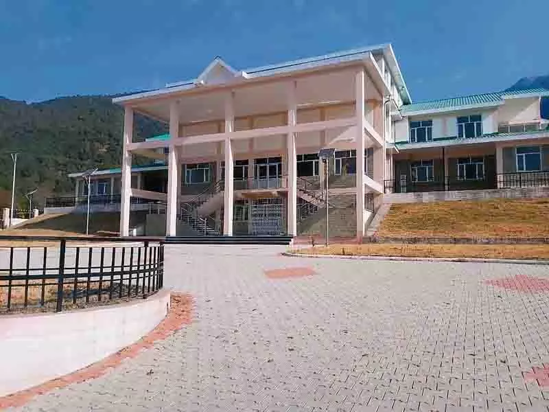 भारत का पहला पैराग्लाइडिंग स्कूल 25 जनवरी को Bir-Billing में खुलेगा भारत का पहला पैराग्लाइडिंग स्कूल 25 जनवरी को Bir-Billing में खुलेगा