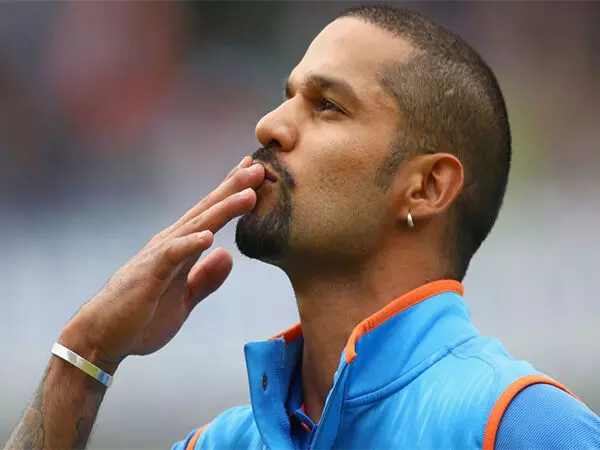 Shikhar Dhawan ने मजेदार रील में ऑरी से कहा हम मरेंगे