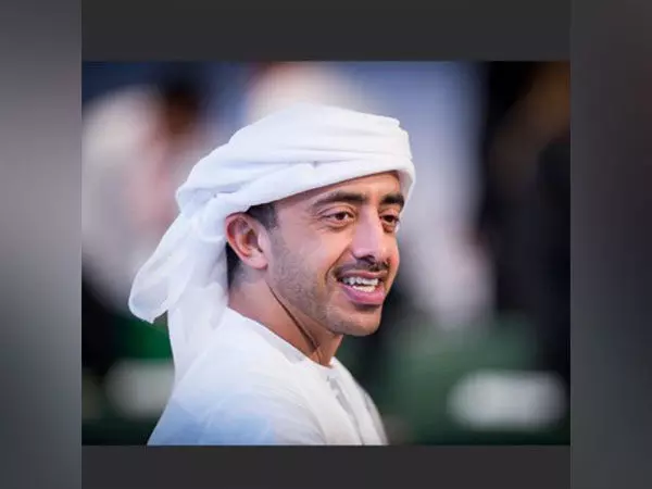 Abdullah bin Zayed ने शिक्षा, मानव संसाधन और सामुदायिक विकास परिषद की 2025 की पहली बैठक की अध्यक्षता की